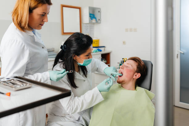 Professional Emergency Dental Service in FL